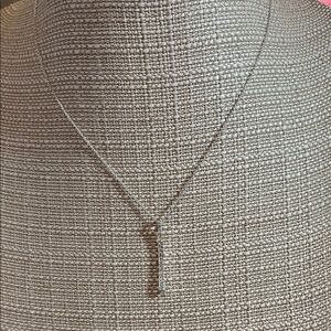 Elegant Silver Tone Pendant Necklace
